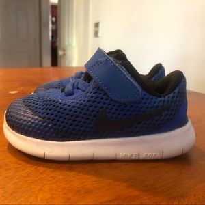 Nike Free Run Sneakers
